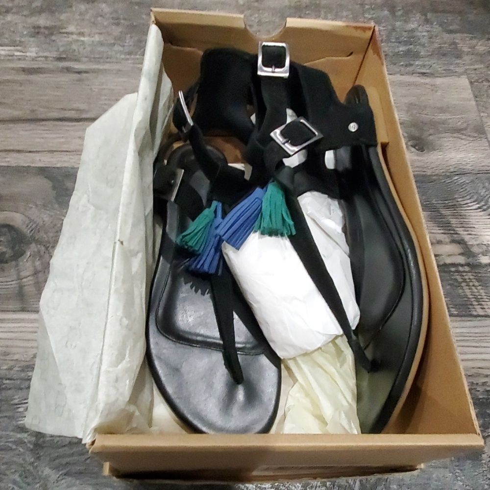 Ugg Sandles